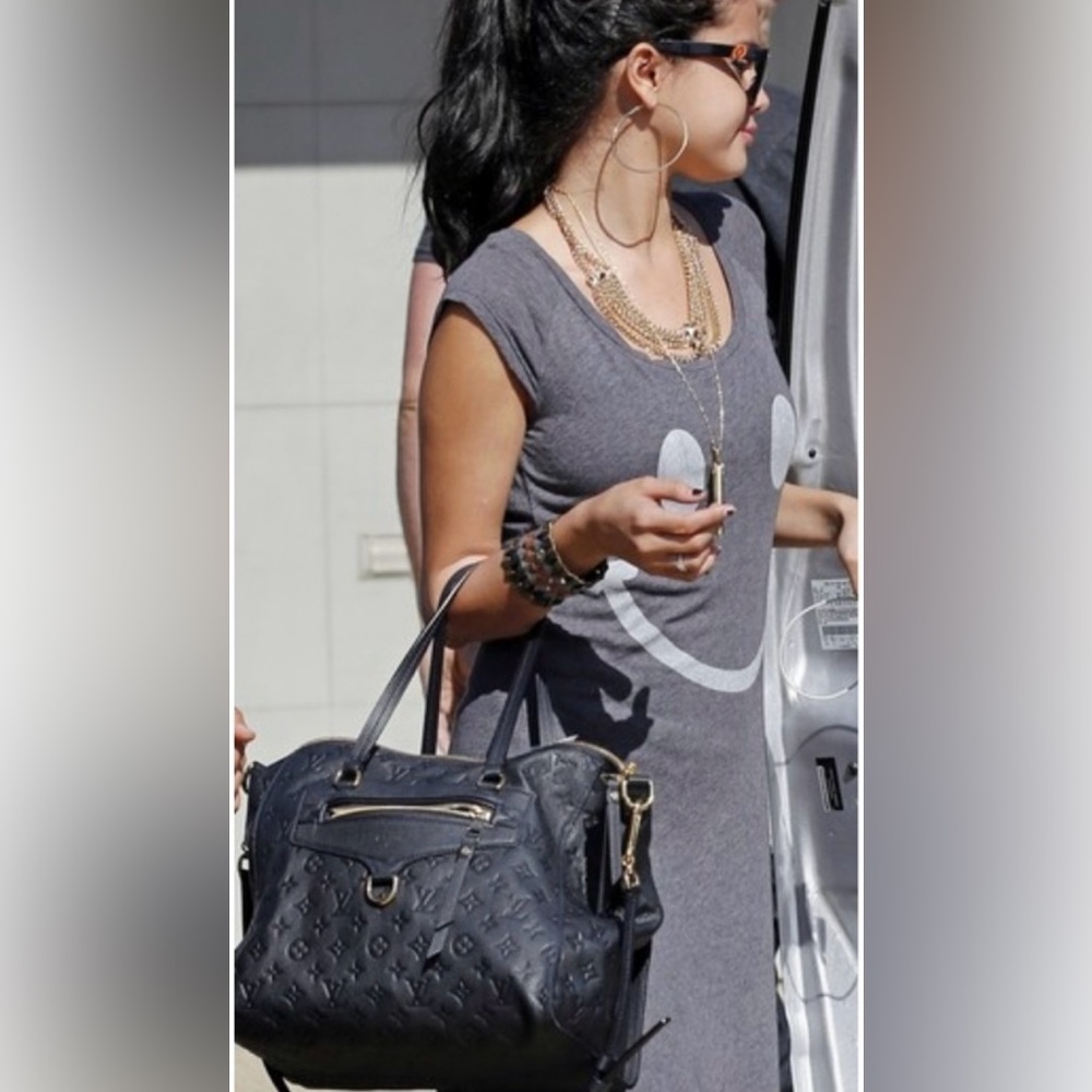 ♦️SOLD♦️ Louis Vuitton Monogram Empreinte Bag - Picture 10 of 16